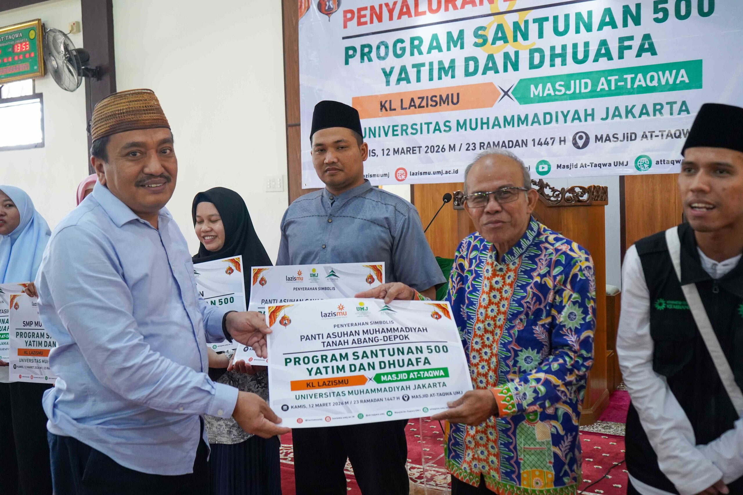 Santunan 500 Yatim dan Dhuafa, Hangatkan Ramadan di Masjid At Taqwa UMJ